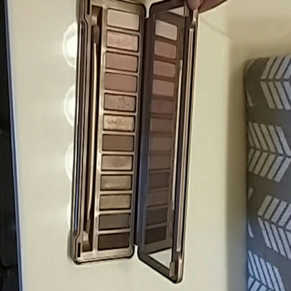 Naked 3